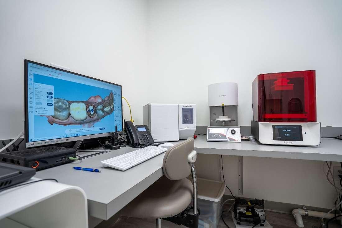 Modern dental technology at Carolina Center for Restorative Dentistry in Mt Pleasant, SC